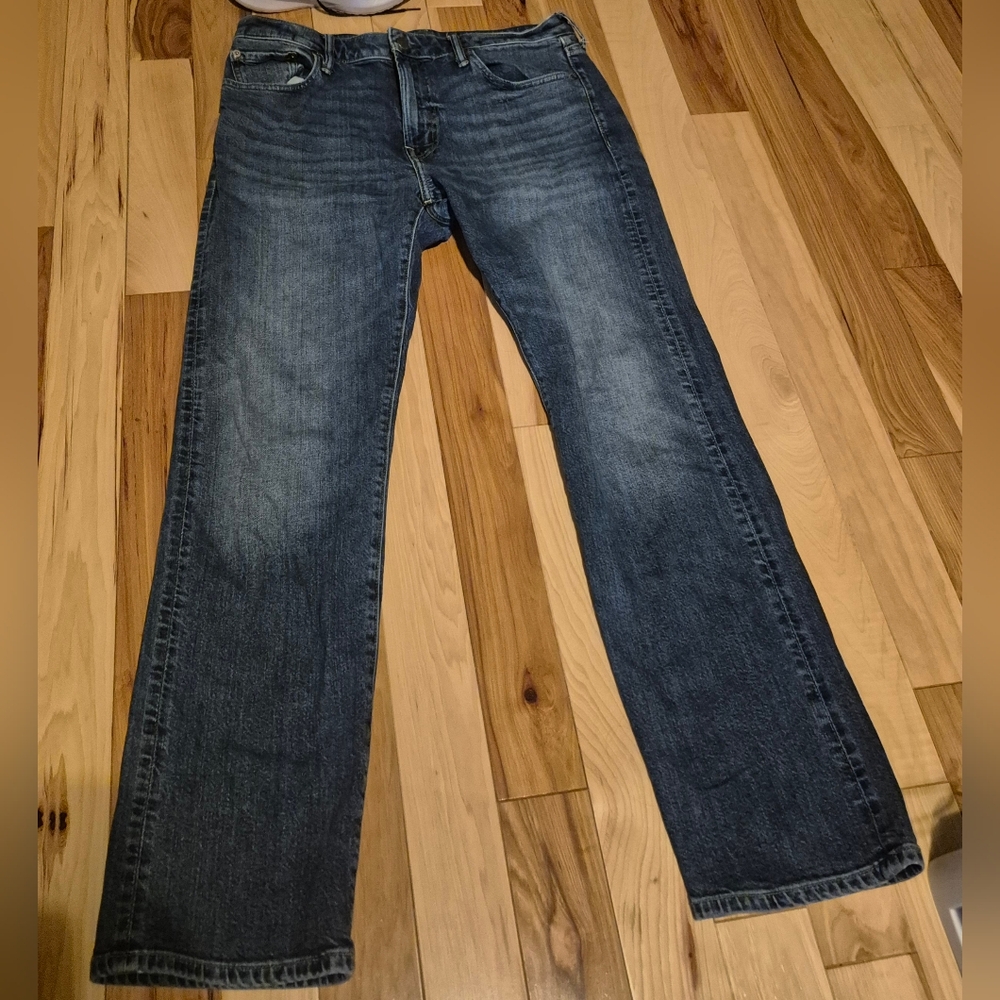 American Eagle Mens Relaxed Straight Flex Blue Jeand, Size 33x32.